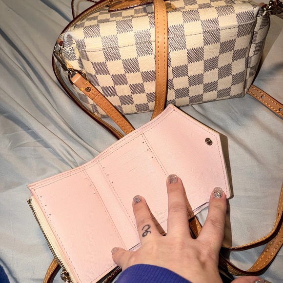 Checkered Backpack and Wallet Set - Picture 4 of 4